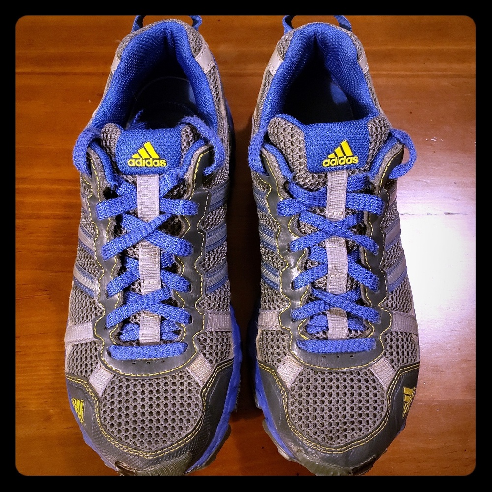 Adidas Womens Athletic Shoes Size 6.5